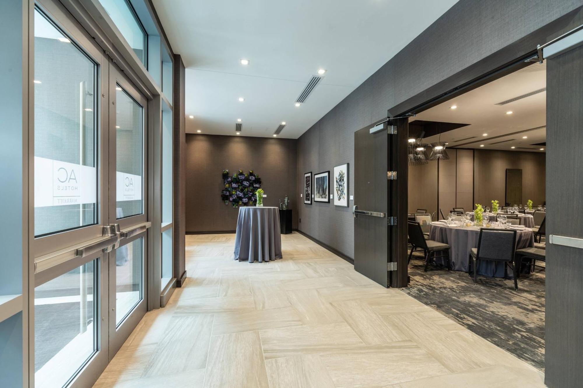 Ac Hotel By Marriott Boston Cleveland Circle מראה חיצוני תמונה
